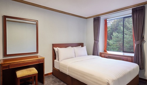 Hotel Grand Family (35 PY) - Excluding Sauna & Jjimjilbang Access