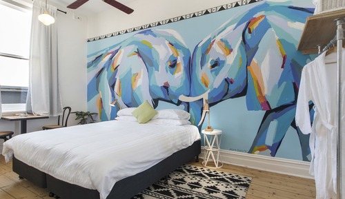 Habitación estándar, 1 cama de matrimonio grande, baño compartido (Elephant Suite)