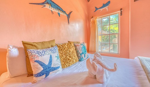 Delfin Tower Three-Bedroom Villa
