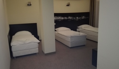 Habitación cuádruple estándar