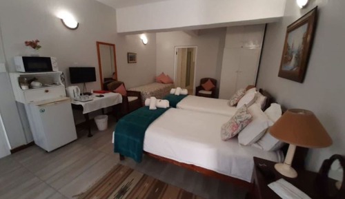 Habitación triple clásica