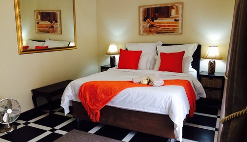 Habitación básica con 1 cama doble o 2 individuales, 1 cama de matrimonio