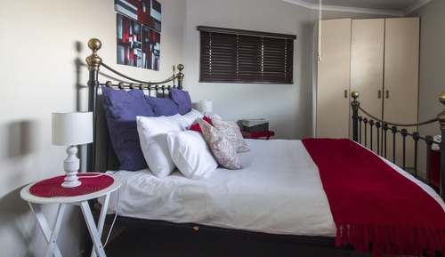 Apartamento (Flatlet A @ Tulip ave )