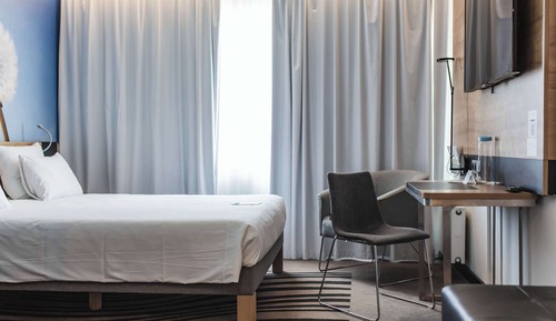 Habitación superior, 1 cama doble, accesible para personas con discapacidad
