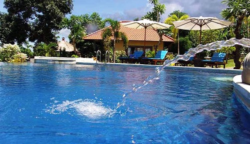 Villa Deluxe