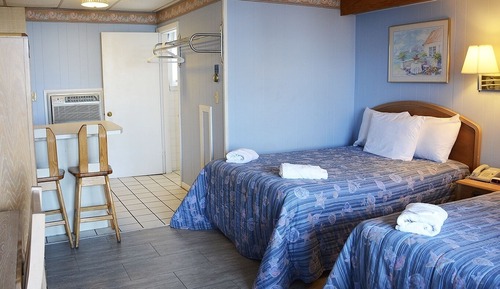 Habitación Deluxe, 2 camas dobles, cocina básica (Building 54)