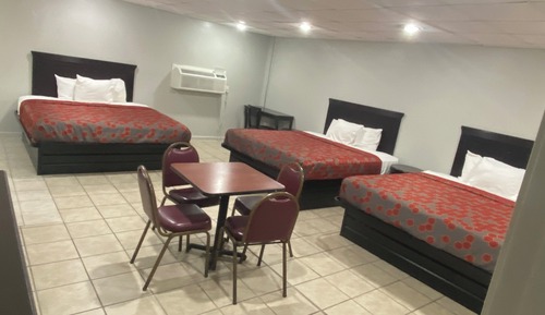 Habitación triple económica