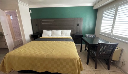Habitación estándar, 1 cama de matrimonio grande, fumadores