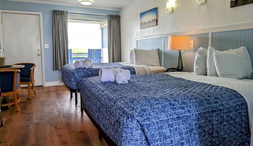Habitación básica, 2 camas dobles, vistas a la playa, planta baja