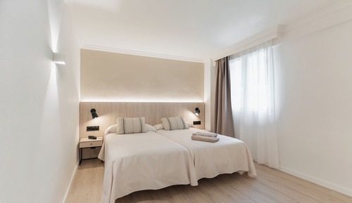 Family Suite (2Adults)