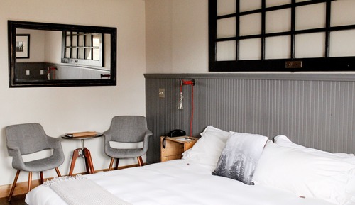 Estudio, 1 cama de matrimonio grande