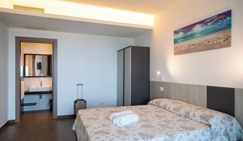 Habitación superior, vistas al mar, en edificio anexo