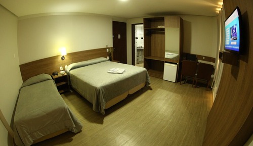 Habitación cuádruple estándar
