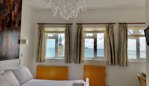Habitación clásica doble, vistas al mar (Room 9)
