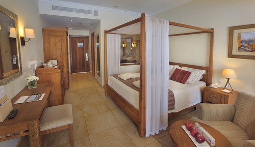 Suite junior (Swim-up, Fisherman's)