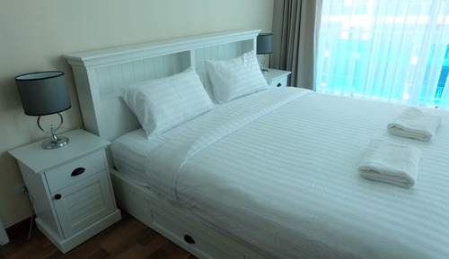 2 Bedrooms