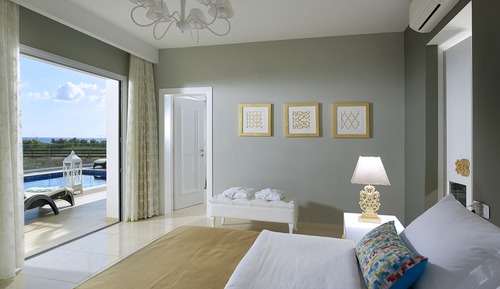Suite Deluxe, piscina privada, vistas al jardín