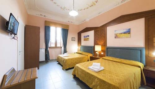 Habitación cuádruple Deluxe, 2 camas dobles