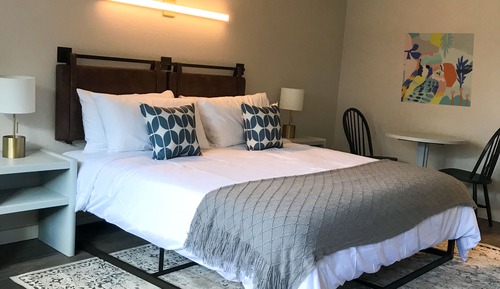 Suite estudio Confort, 1 cama de matrimonio grande con sofá cama