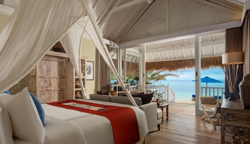 Bungalow, junto a la playa