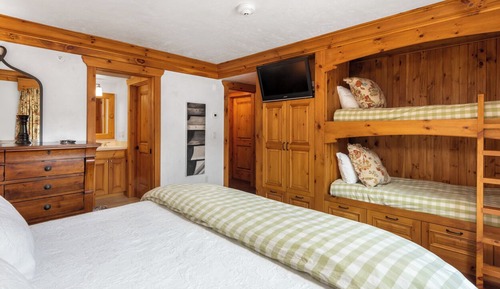 Chateau Two Bedroom (Platinum)