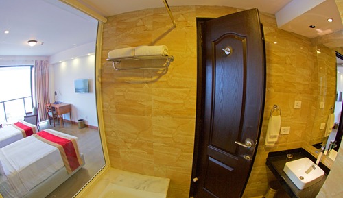 Habitación Deluxe con 1 cama doble o 2 individuales, vistas a la montaña
