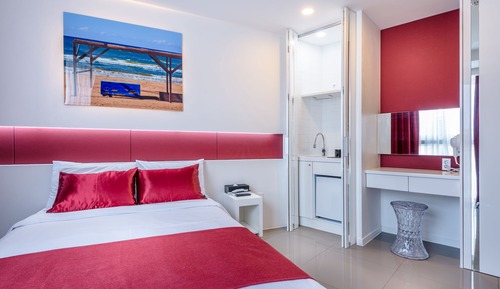 Habitación (Randomly assigned upon check in)
