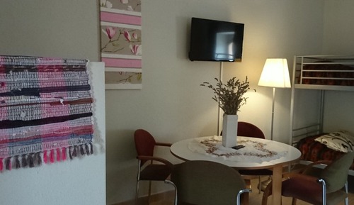 Estudio (4 persons)
