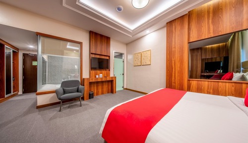 Suite familiar, varias camas, no fumadores, bañera