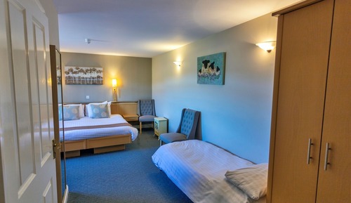 Suite, baño privado