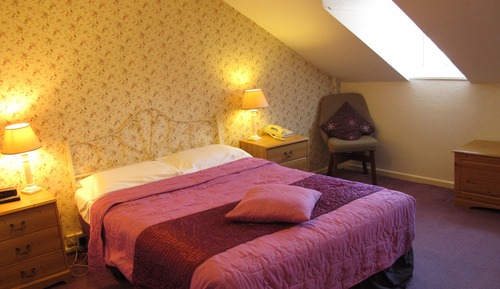 Habitación estándar doble, 1 cama doble, baño privado