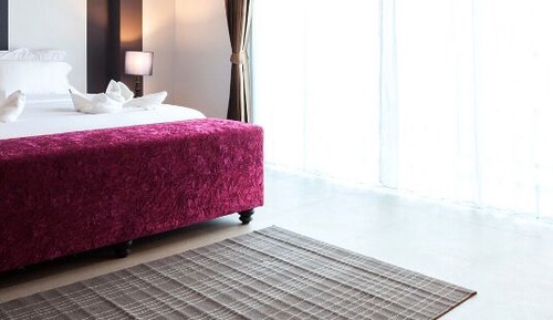 1 Bedroom Suite with Living Room and Shower 