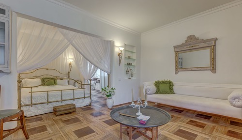 Antique Room