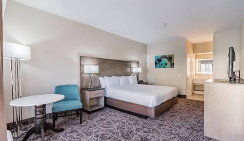 Luxury Plus King Room