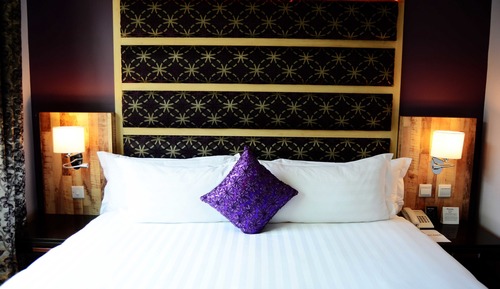 Double Suite