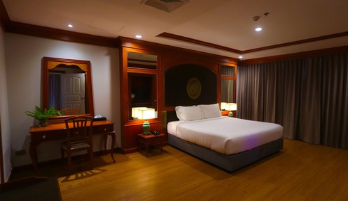 Suite junior, vistas al río