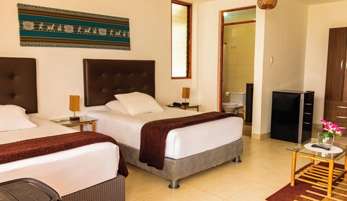 Habitación doble superior, varias camas