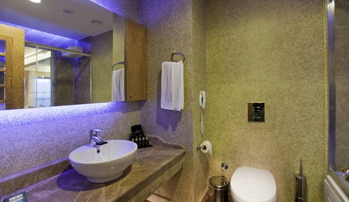 Standard Room, City View ( 2 + 2 )