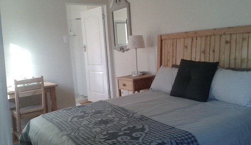 Habitación de lujo doble, 1 cama de matrimonio, baño privado, vistas al jardín