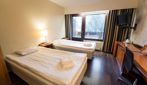 Habitación básica con 1 cama doble o 2 individuales