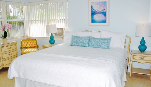 Apartamento básico, 1 cama de matrimonio grande con sofá cama, vistas a la piscina