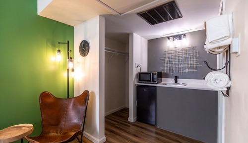 Habitación cuádruple Premium, 2 camas de matrimonio, no fumadores, frigorífico y microondas