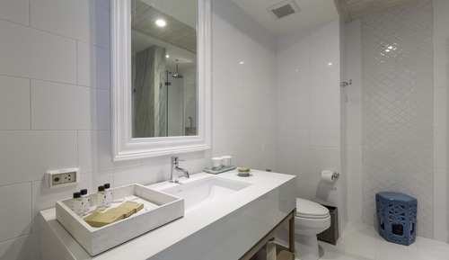 Habitación Deluxe con 1 cama doble o 2 individuales, balcón