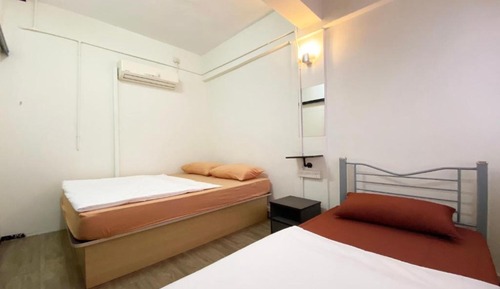 Habitación triple económica
