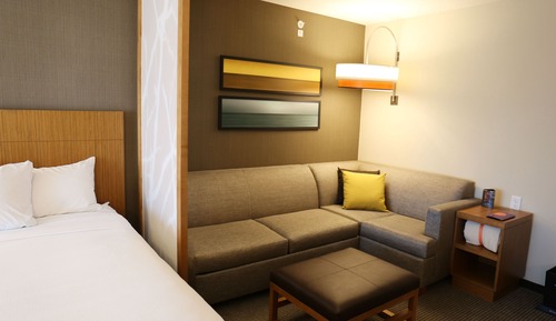 Suite, 1 cama de matrimonio grande con sofá cama (With Shower)