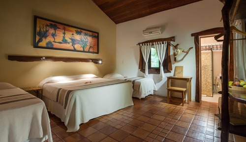 Habitación estándar con 1 cama doble o 2 individuales