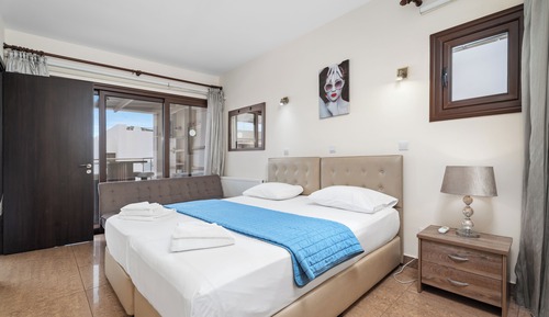 Villa, Hot Tub, without Pool (No.7)