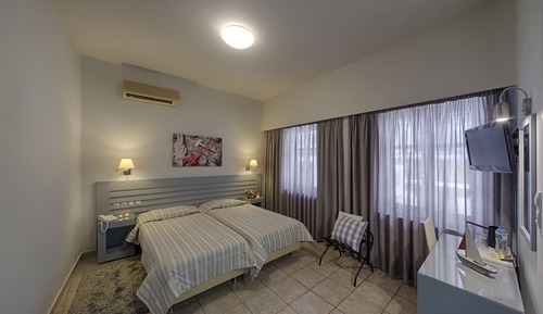 Habitación con 2 camas individuales (Shared Terrace)