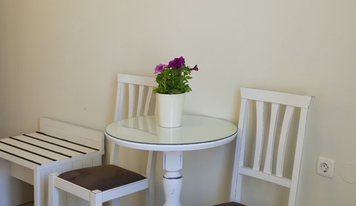 Habitación con 2 camas individuales, balcón