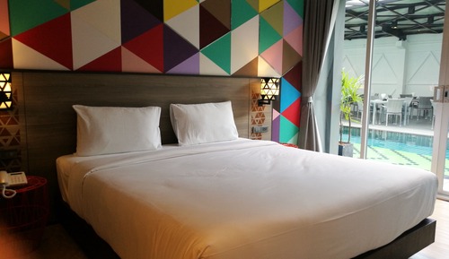Deluxe Double or Twin Room, Pool Access
